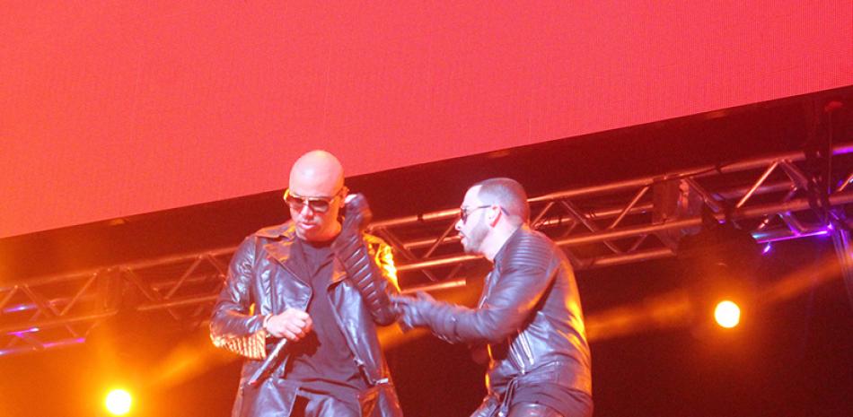 Wisin y Yandel en su reencuentro con el público dominicano, la noche del sábado en Altos de Chavón. Fotos: Escarlin Pozo/Listín Diario.