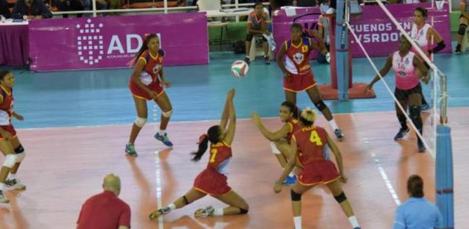 Liga de Voleibol Superior Femenina sigue esta tarde en el Palacio de Voleibol Gioriver Arias.