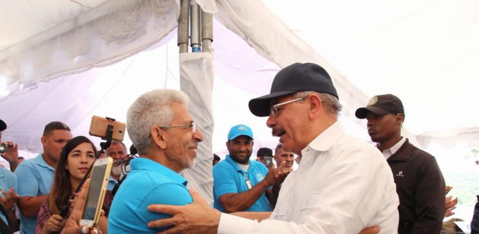 Iniciativa. El presidente Danilo Medina se reunió con productores agrícolas de las comunidades de Pedro García y Sabana Iglesia.