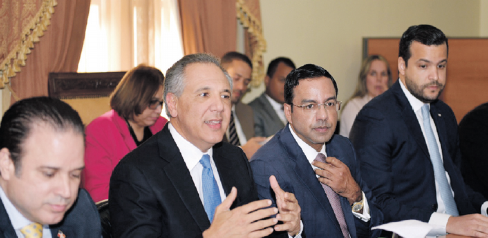 Actividad. Durante una reunión de la Mesa de Exportación del Caribe, Peralta expuso que lo ideal sería mantener ese nivel en 2018.