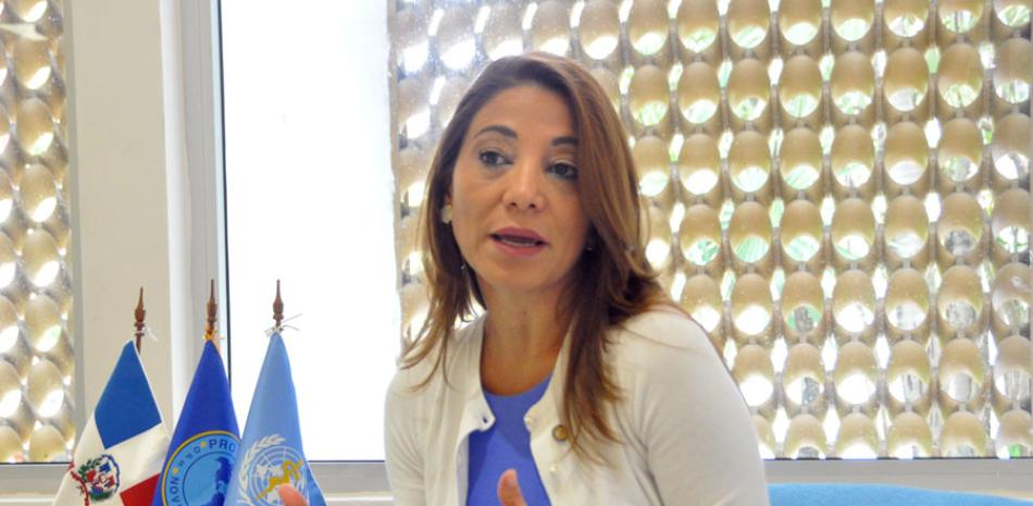 Doctora Alma Morales, representante de la OPS en el país, entrevistada en la sede de Listín Diario.