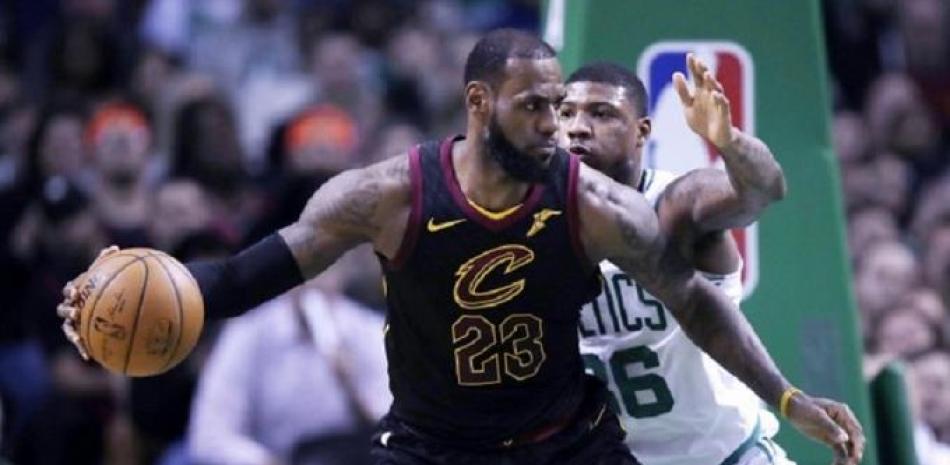LeBron James intentará eliminar a los Celtics de Boston para avanzar otra vez a la serie final de la NBA.