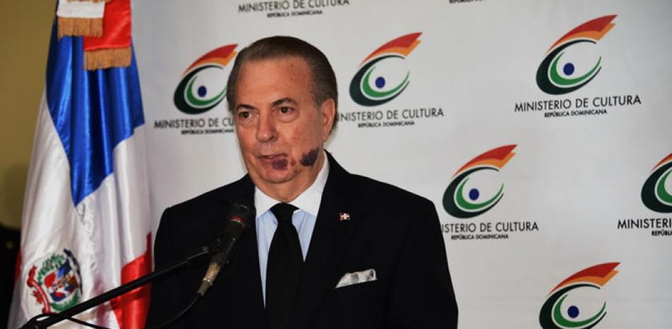 Ministro del Cultura. Eduardo Selman.