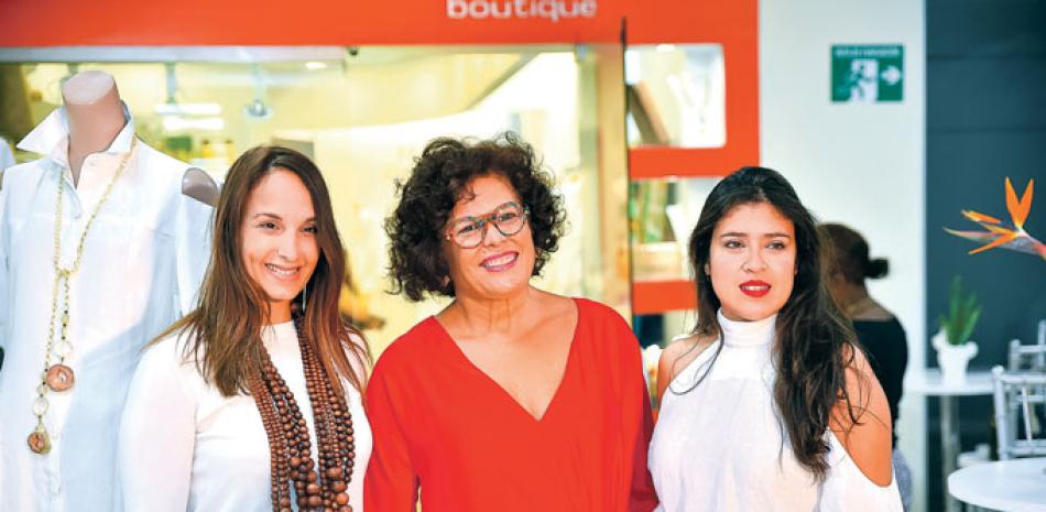 Claudia Veras, Jenny Polanco y Carolina Socías.