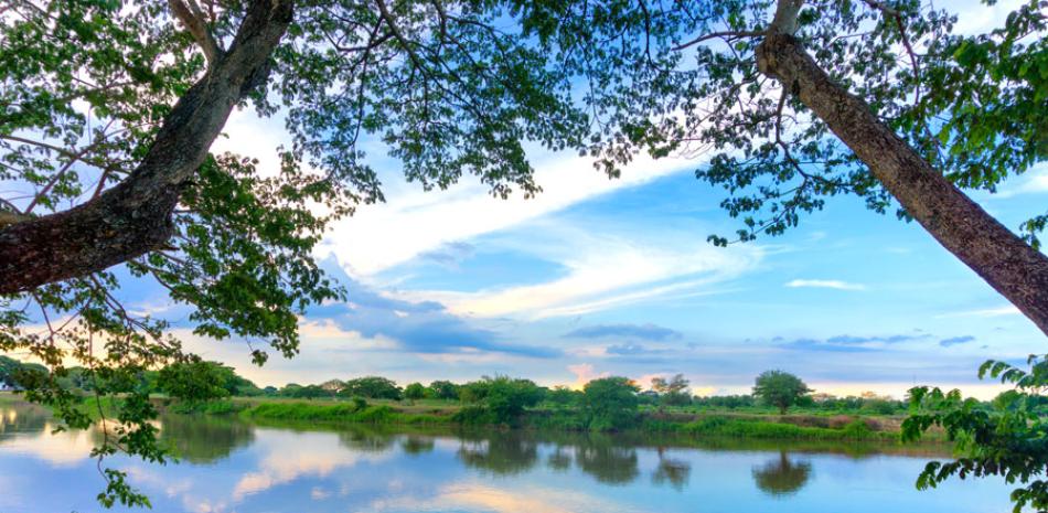 Corriente. El río Magdalena alimenta numerosas ciénagas y forma ecosistemas de humedales de una gran riqueza.