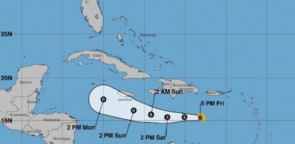 Meteorología. La tormenta tropical Isaac se mueve hacia el oeste a 22 kilómetros por hora.