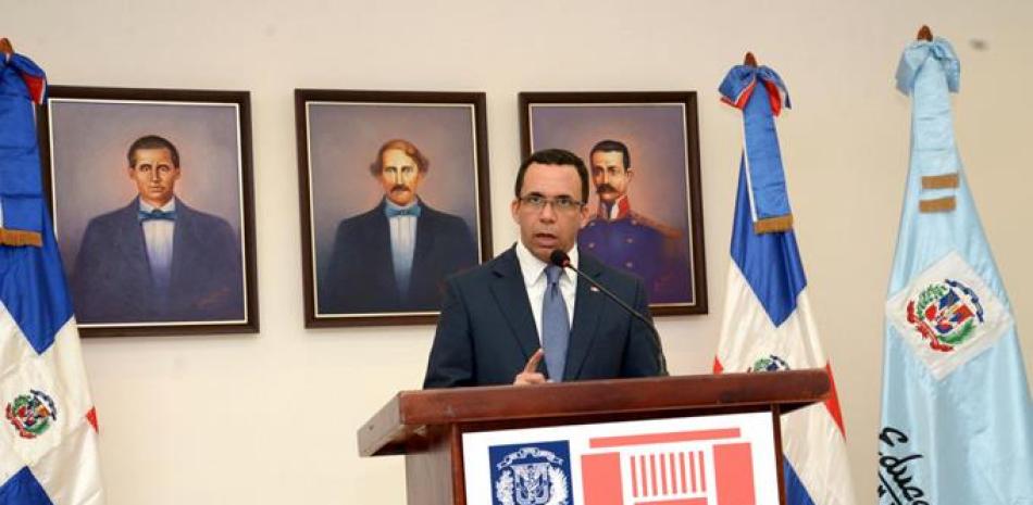 Evento. El ministro de Educación, Andrés Navarro, encabezará la apertura de los debates con 700 estudiantes secundarios.
