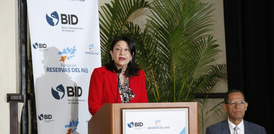 La presidenta de la Fundación Reservas del País, Rosa Rita Álvarez