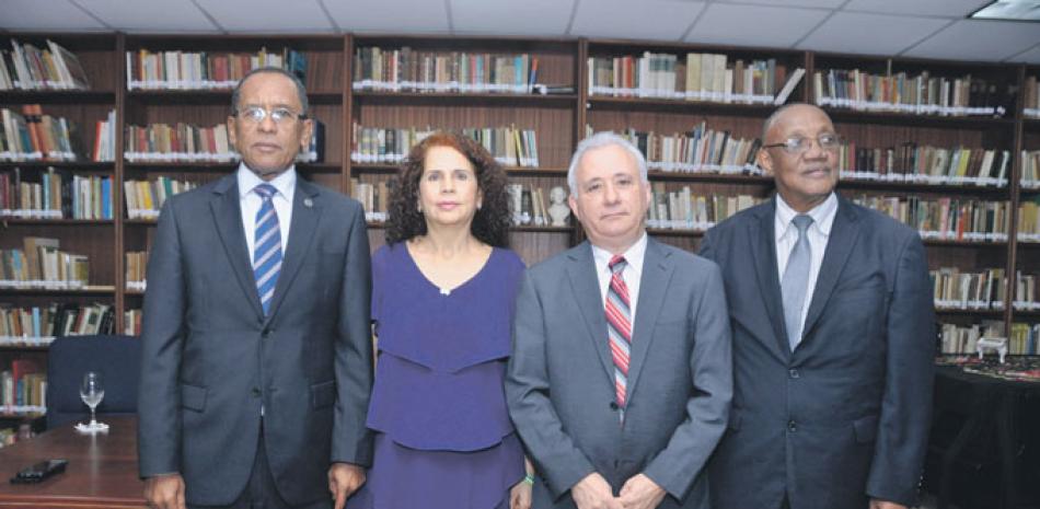 Antonio Medina, Ángela Hernández, Antonio Taveras y Mateo Morrison.