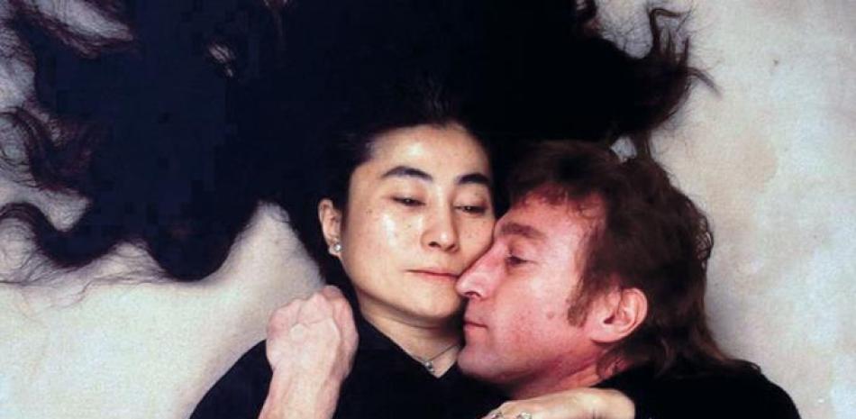 Pareja. John Lennon y Yoko Ono se conocieron a finales de la década 60 y estuvieron juntos hasta la muerte del cantante.