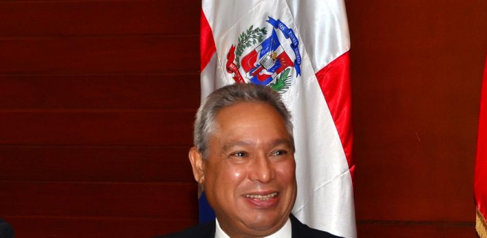 El ministro de Economía, Planificación y Desarrollo, Isidoro Santana.