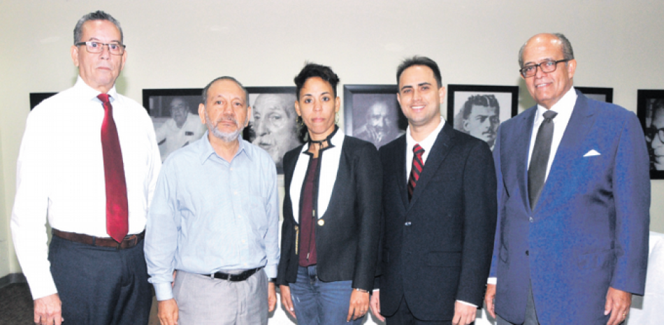 Rafael Lamarche, Diomedes Núñez Polanco, Marcia Castillo, Rafael José Rodríguez y José Silié Ruiz.