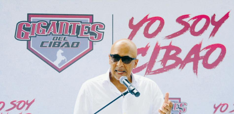 Edwin Rodríguez, vigente manager de los Gigantes del Cibao en el béisbol invernal domnicano.