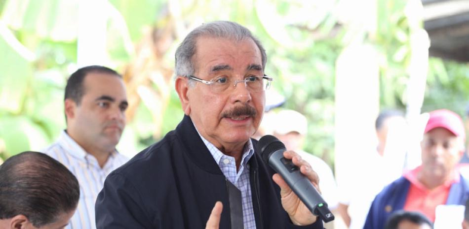 Asistencia. El presidente Medina ayudará a los cacaocultores de Guaraná, en La Vega, para que renueven 2,000 tareas de cacao.