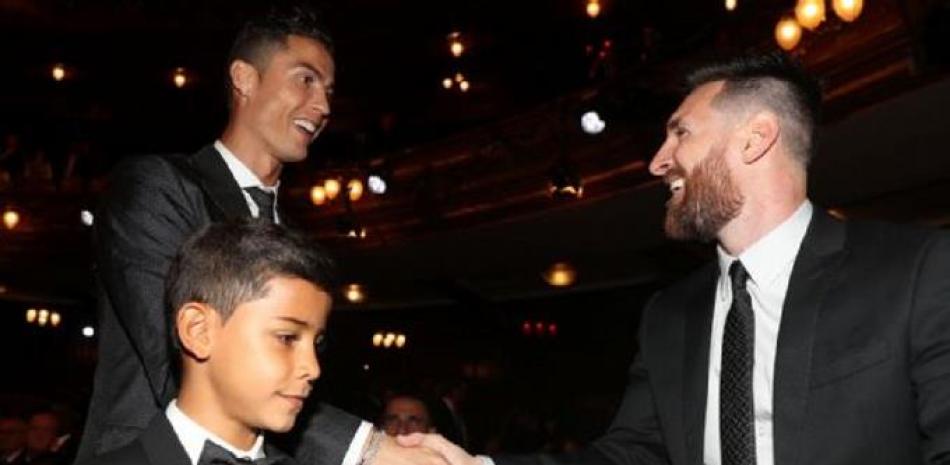 Cristiano Ronaldo, quien milita en la Juventu había invitado a Lionel Messi a que le siguiera los pasos y se fuera a jugar a Italia.