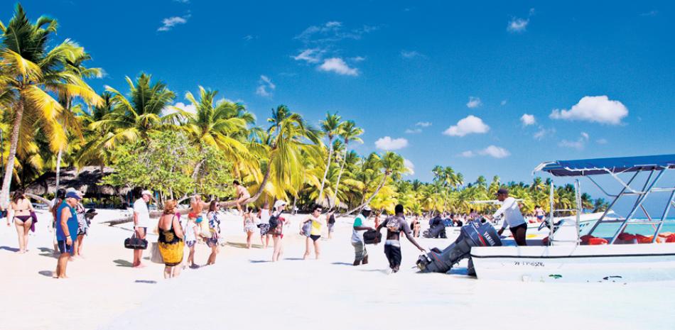 Cifras. El 69.4% de la llegada de pasajeros corresponde a turistas extranjeros y el 30.6% restante a dominicanos residentes en el exterior.