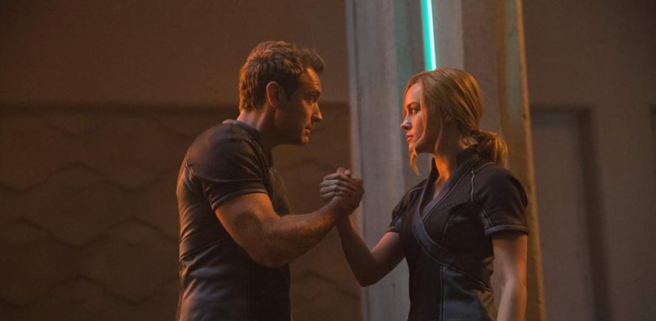 Escena. Jude Law y Brie Larson participan en esta nueva entrega del universo Marvel.