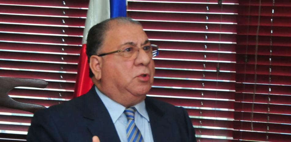 Funcionario. El ministro de Interior y Policía, José Ramón Fadul (Monchy), habló sobre el problema del microtráfico en el país.