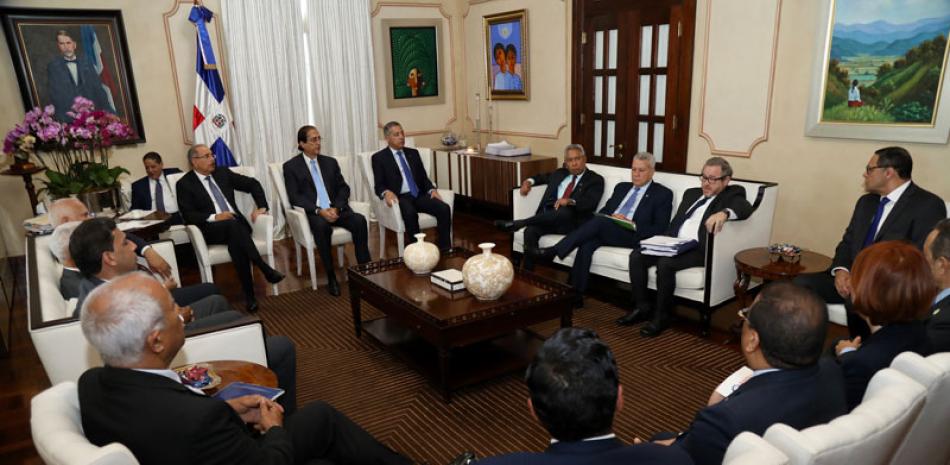 Reunión. Funcionarios destacaron el esfuerzo del Gobierno que encabeza Danilo Medina para apoyar a los exportadores.