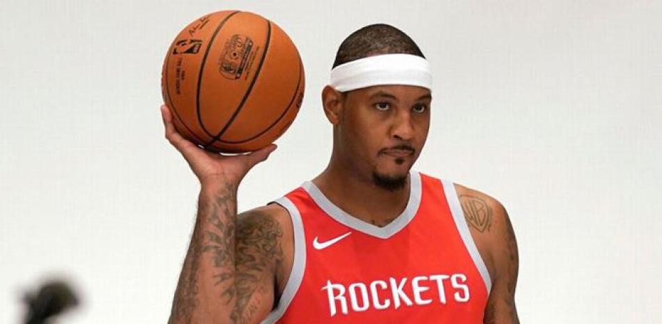 Carmelo Anthony ha visto poca acción con los Rockets.