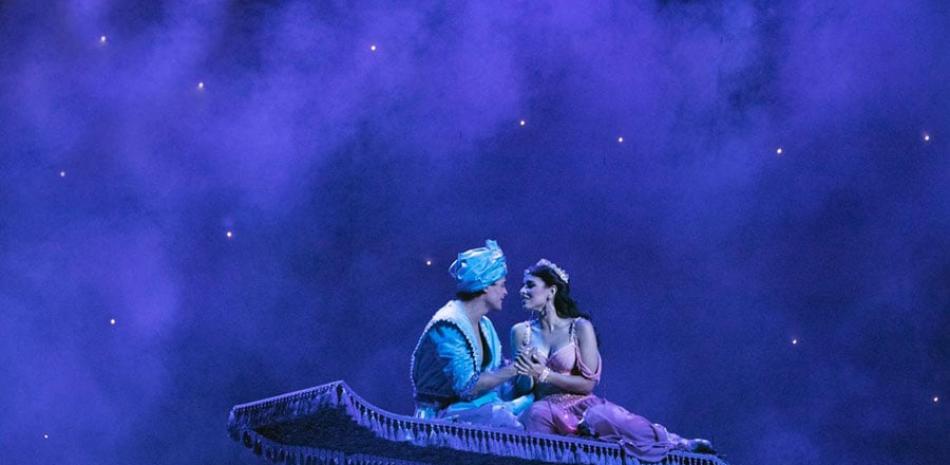 MUSICAL. “Aladino y el Genio de la Lámpara” es la ópera prima de Producciones FA y se llevó a cabo, con 4 funciones, el pasado fin de semana en el Teatro Nacional.