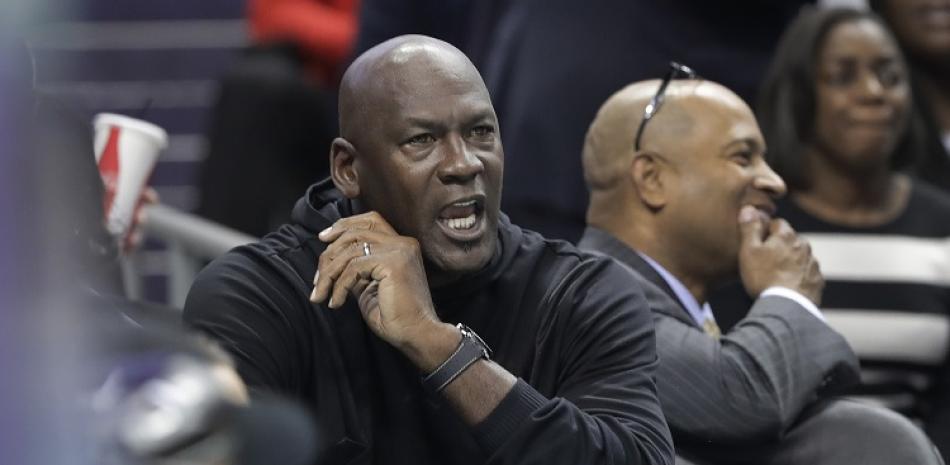 Michael Jordan es el propietario de los Hornets de Charlotte.