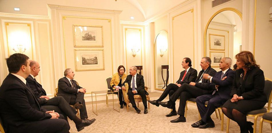 Cordialidad. El presidente Danilo Medina fue recibido en el Palacio de Quirinal por Sergio Mattarella, presidente de la República de Italia.