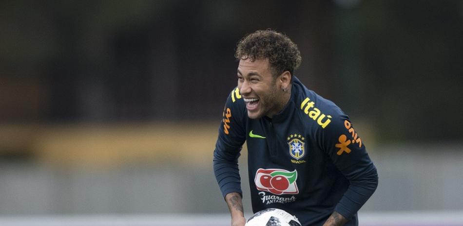 Neymar fue descartado por 10 semanas y se espera su regreso para los cuartos de final de la Liga de Campeones.