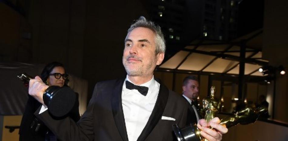 En esta foto de archivo tomada el 24 de febrero de 2019, el ganador del Mejor Director por "Roma" Alfonso Cuarón asiste a la 91ª edición anual de los premios de la Academia Governors Ball en el Hollywood & Highland Center en Hollywood, California, el 24 de febrero de 2019.

Robyn BECK/AFP