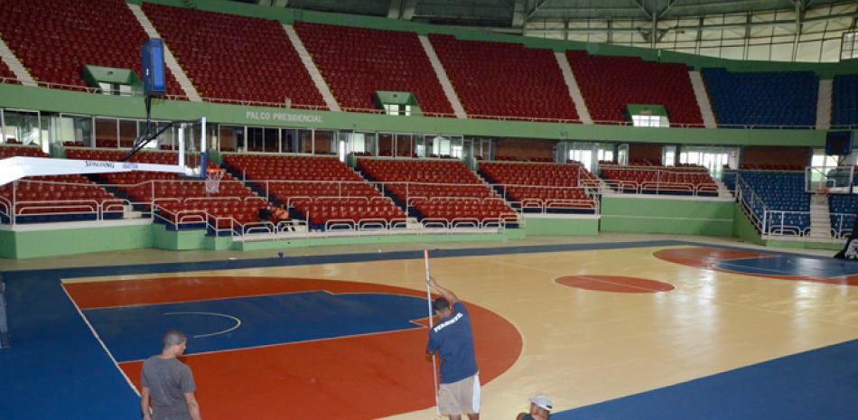 El Palacio de los Deportes profesor Virgilio Travieso Soto es la principal instalación bajo techo que existe desde 1974 hasta la fecha en el Centro Olímpico Juan Pablo Duarte.