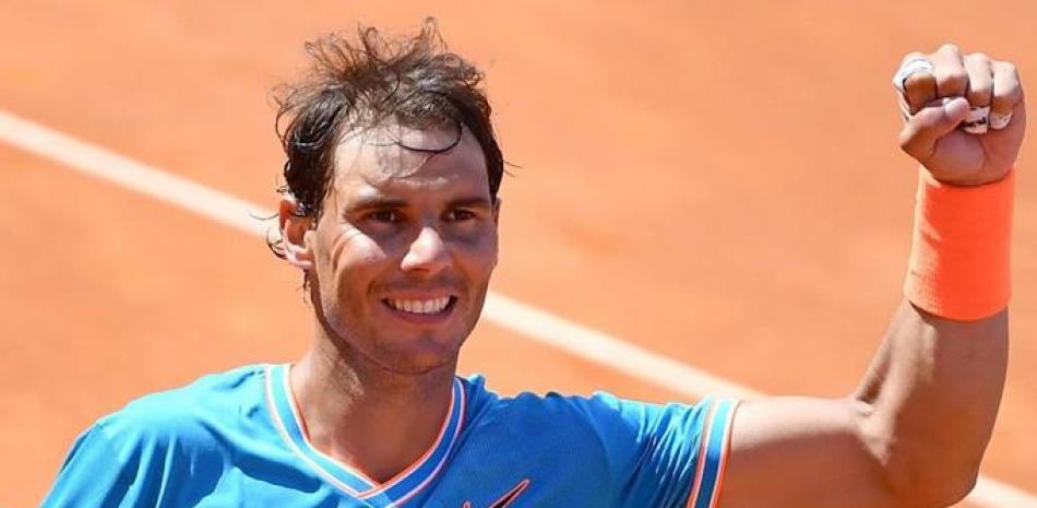 Rafael Nadal celebra su triunfo ante Novak Djokovic .