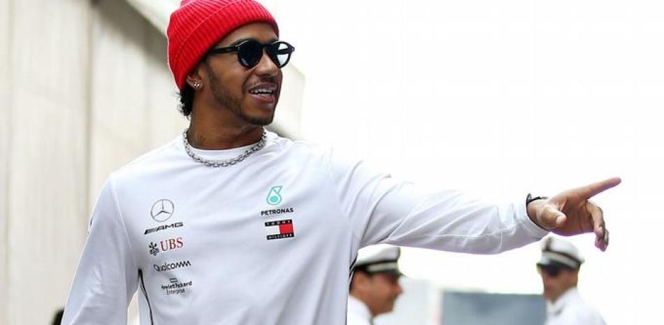El piloto británico Lewis Hamilton (Mercedes) durante una práctica del Gran Premio de Mónaco este jueves. (AP Foto/Luca Bruno)
