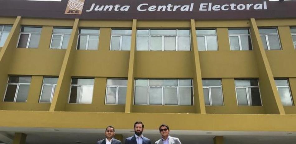 Centro Juan XXIII deposita en JCE petición para eliminar voto de arrastre.