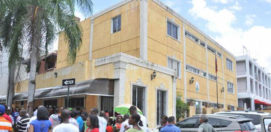Sede del consulado de Haití en Santo Domingo.
