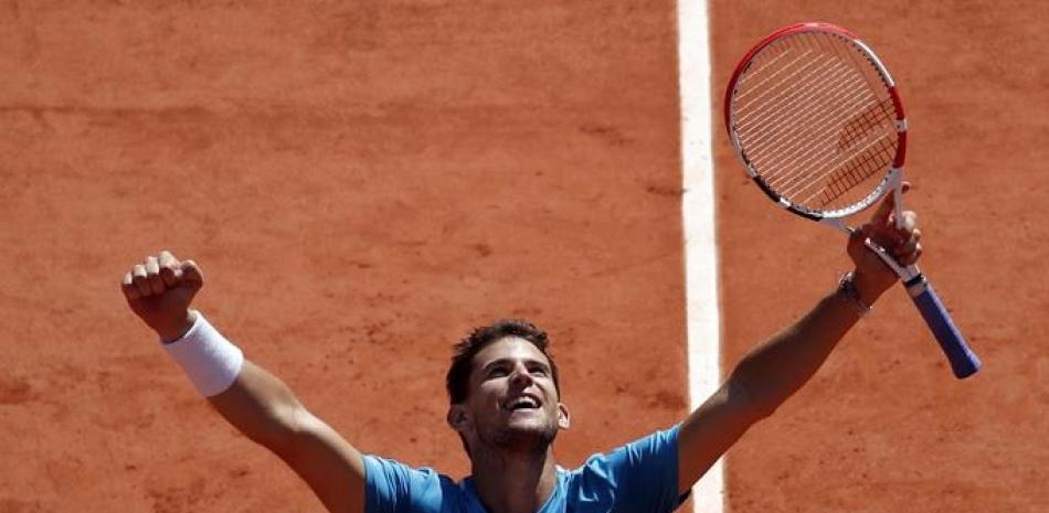 El austriaco Thiem repite la final de Roland Garros ante Nadal segundo años consecutivo, pero lleva cuatro al menos peleando hasta las semifinales. AP