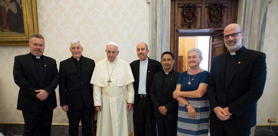 La delegación con el Papa