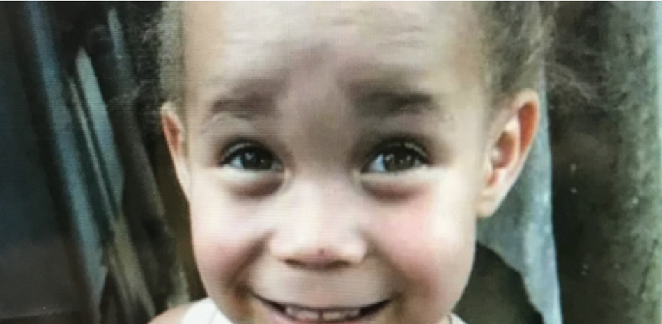 Ellys Martínez, de 3 años de edad, murió al recibir el impacto de una rama. Crédito: Univision Nueva York