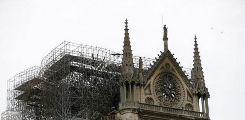 Foto de archivo de la catedral de Notre Dame de París
