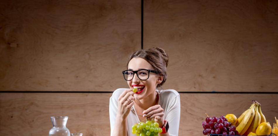 Este miércoles se celebra el Día Internacional de la Comida Cruda. ¿Te apuntas a la tendencia? Foto:iStock