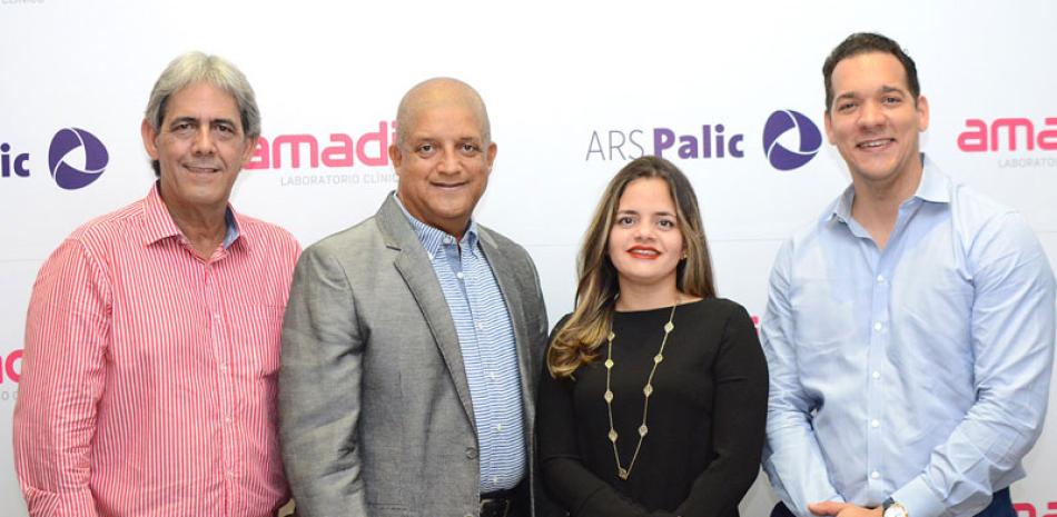 Paul Martínez, Radalme Peña, Natacha Quiterio y Raúl Abreu. Cortesía de los organizadores