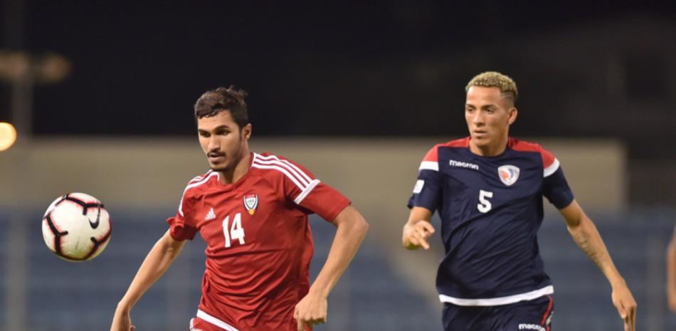 Acción en el partido en que la República Dominicana disputó con los Emiratos Arabes.