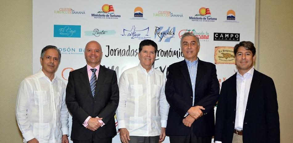 Carlos Estévez, Jesús Durán, Luis Ros, Juan Bancalari,  Rafael Blanco Tejera.
