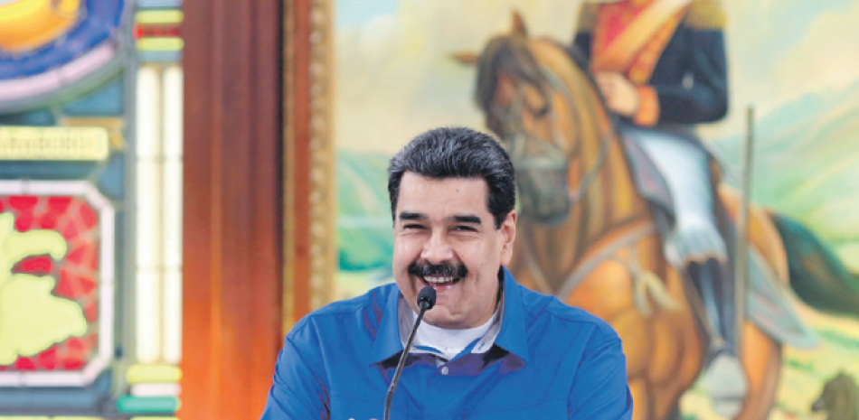 Nicolás Maduro habló ayer de presuntos planes para asesinarlo gestados en Bogotá, por los que acusó directamente a su par Iván Duque. EFE