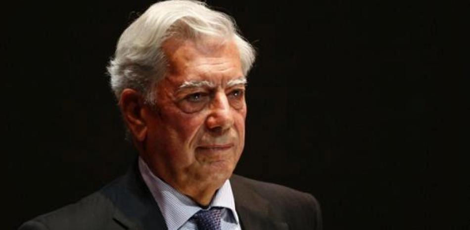 Foto de archivo de Mario Vargas Llosa