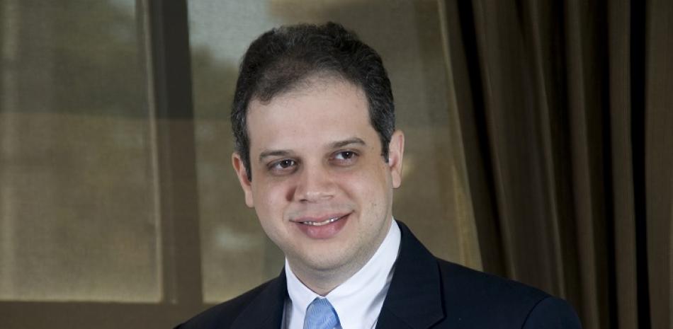Johnny Tavarez, gerente Auditoría de Deloitte.