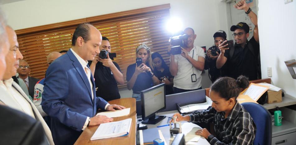 Ramfis Domínguez Trujillo entregó ayer una comunicación en las oficinas de la ONU.