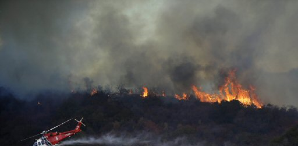 Parte del incendio en California. / AP