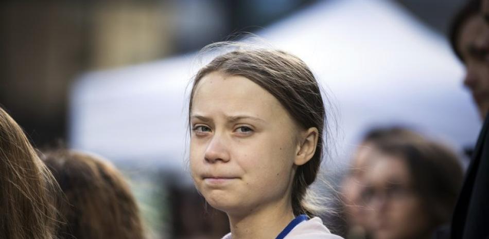 La activista climática Greta Thunberg, asiste a una marcha por el clima en Vancouver, Columbia británica, el viernes 25 de octubre de 2019. (Melissa Renwick/The Canadian Press via AP)