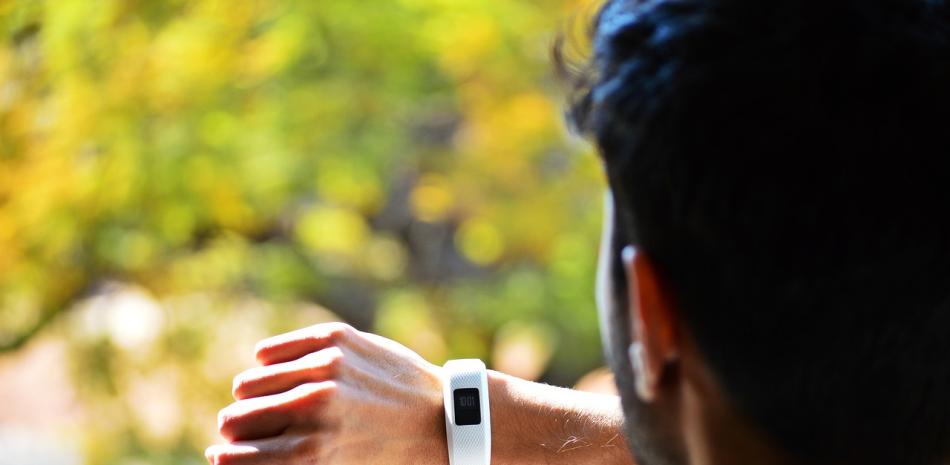 Fitbit estuvo entre los primeros en masificar el uso de las pulseras de fitness.