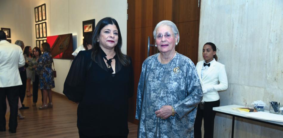 Ingrid Grullón y Rosa Margarita Bonetti de Santana. ARTURO PÉREZ/LISTÍN DIARIO.